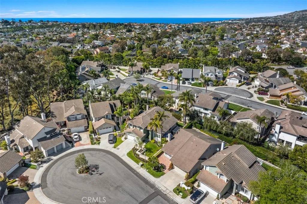 Dana Point, CA 92629,32941 Danaspruce