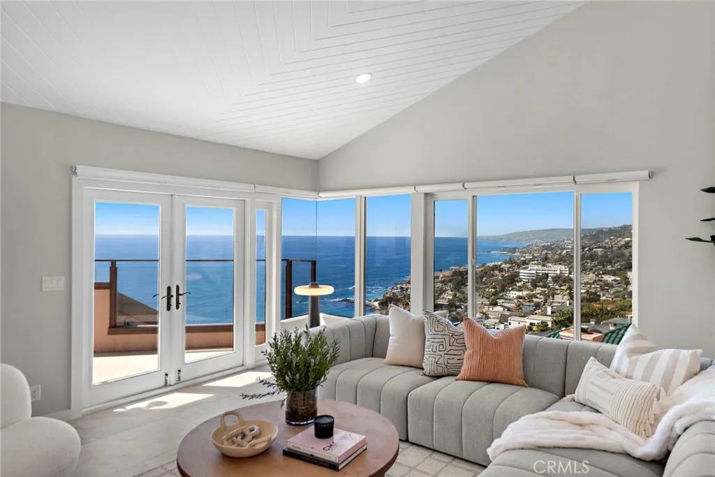 Laguna Beach, CA 92651,15 Vista De Catalina North