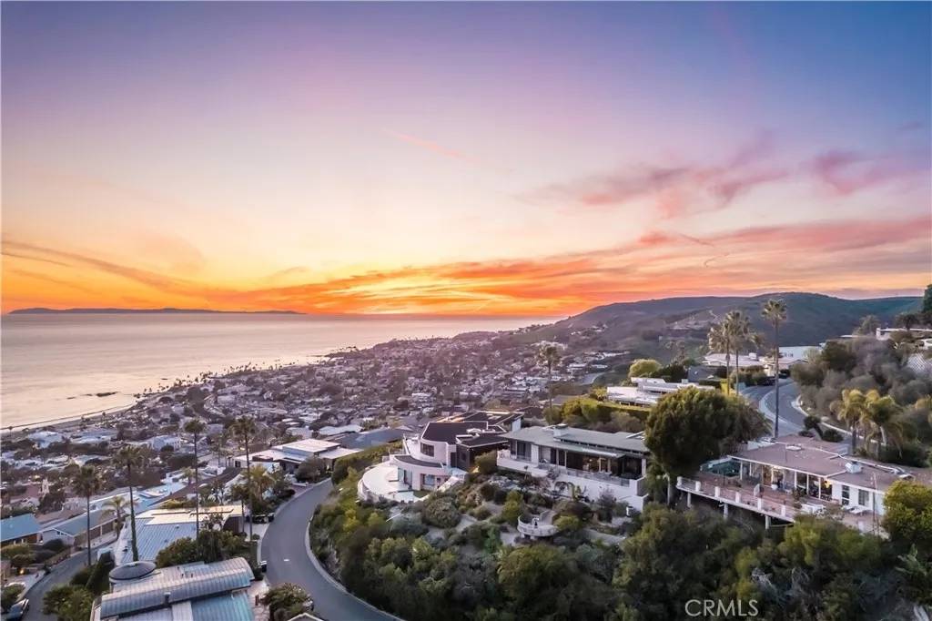 Laguna Beach, CA 92651,1223 Skyline Drive