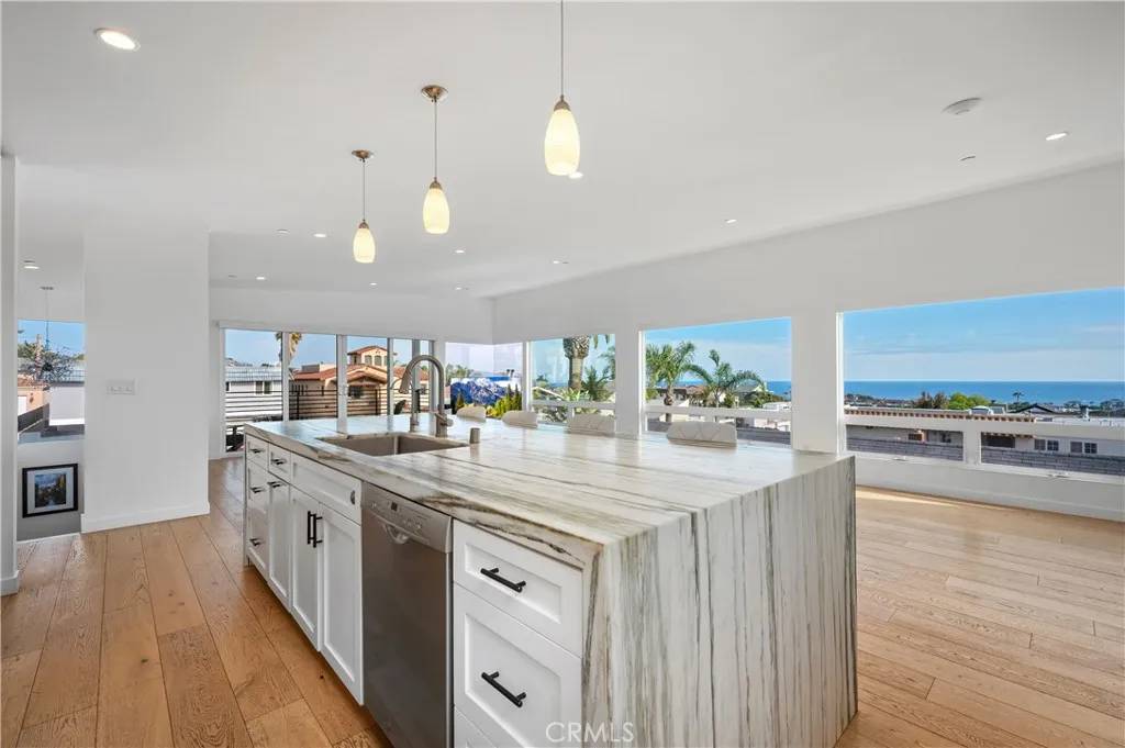 Dana Point, CA 92629,33781 Copper Lantern Street