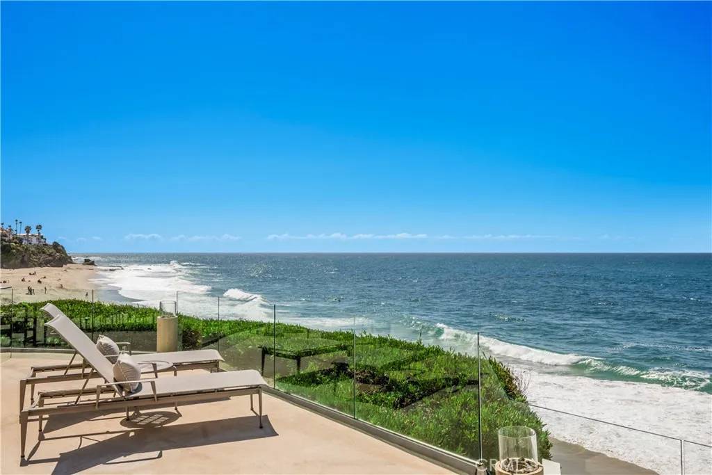 Laguna Beach, CA 92651,31091 Coast Highway