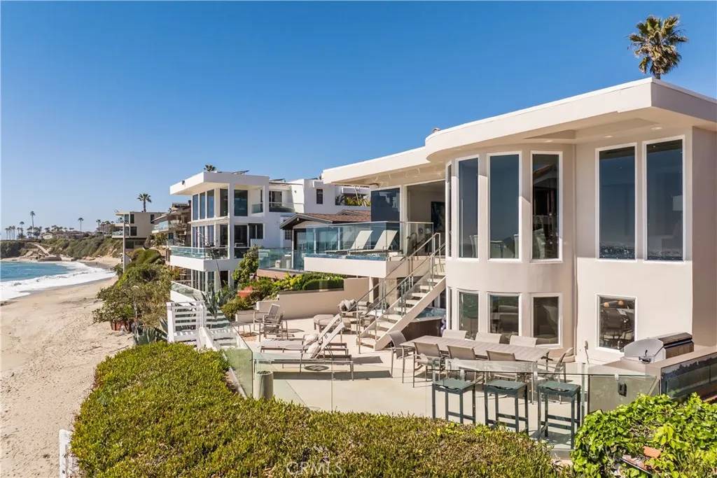 Laguna Beach, CA 92651,31091 Coast Highway