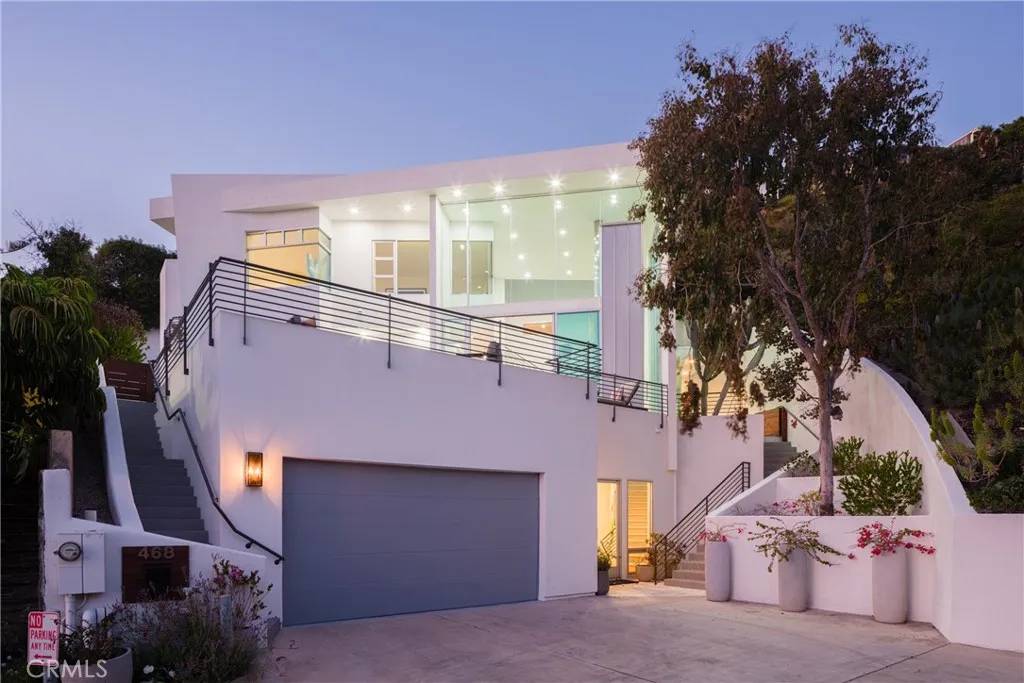 Laguna Beach, CA 92651,468 Ashton Drive