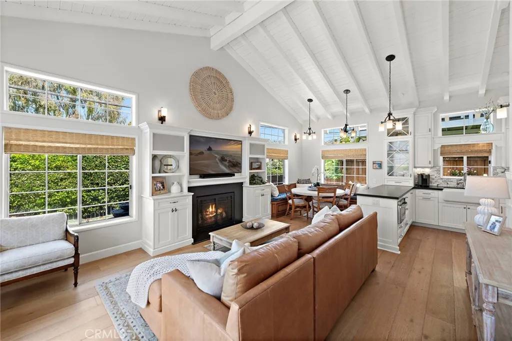 Laguna Beach, CA 92651,361 Cress Street
