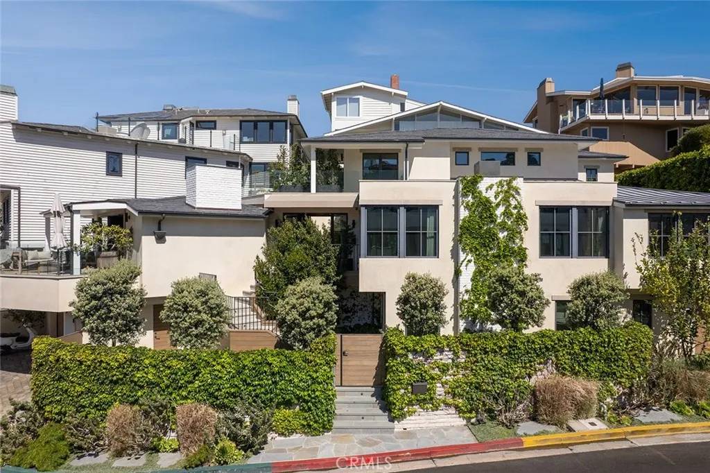Laguna Beach, CA 92651,27 Emerald Bay