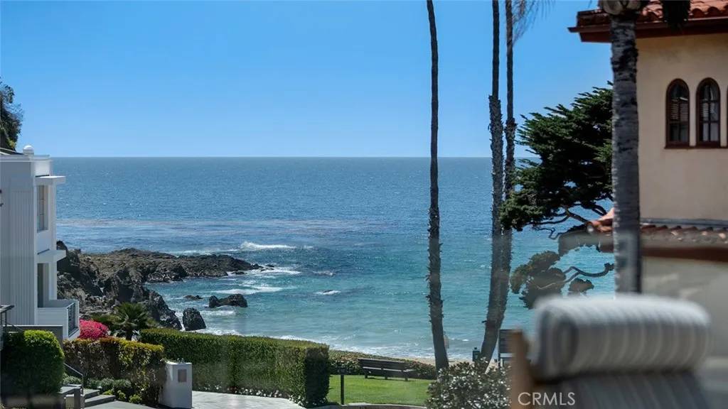 Laguna Beach, CA 92651,27 Emerald Bay
