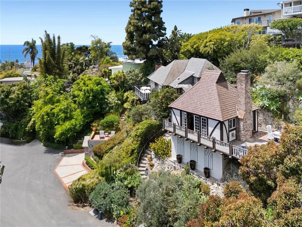 Laguna Beach, CA 92651,680 Virginia Park Drive