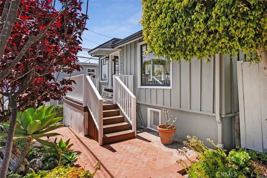 Laguna Beach, CA 92651,31645 2nd Avenue