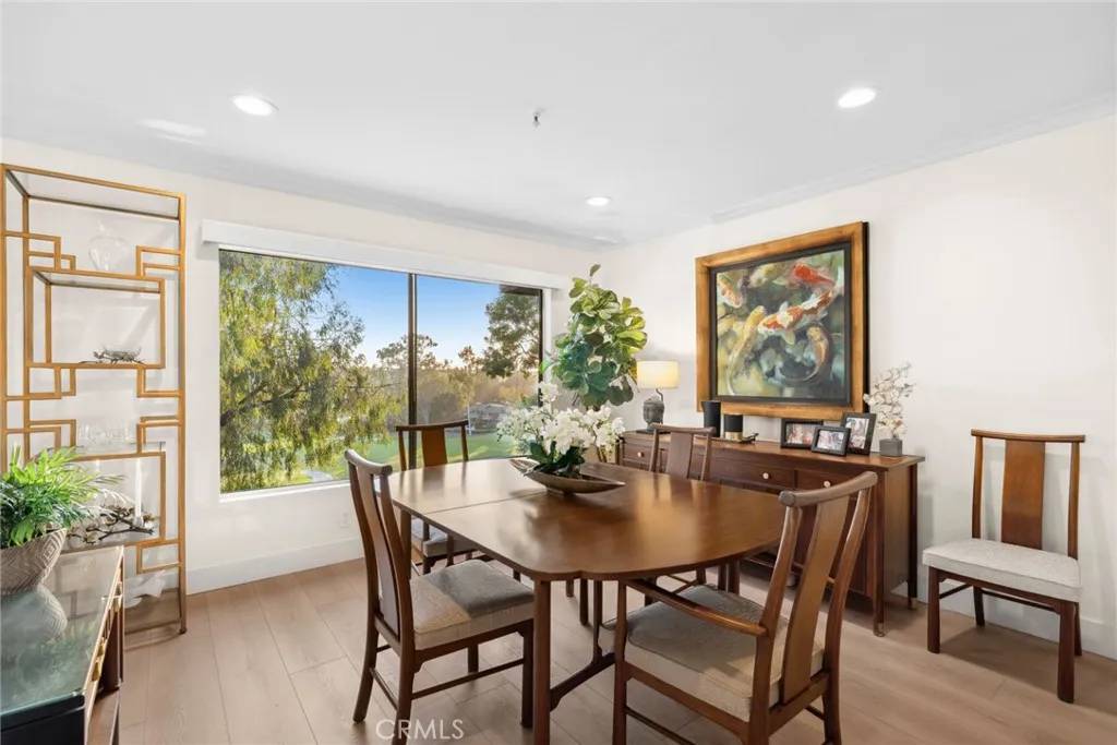 Newport Beach, CA 92660,50 Sea Island Drive
