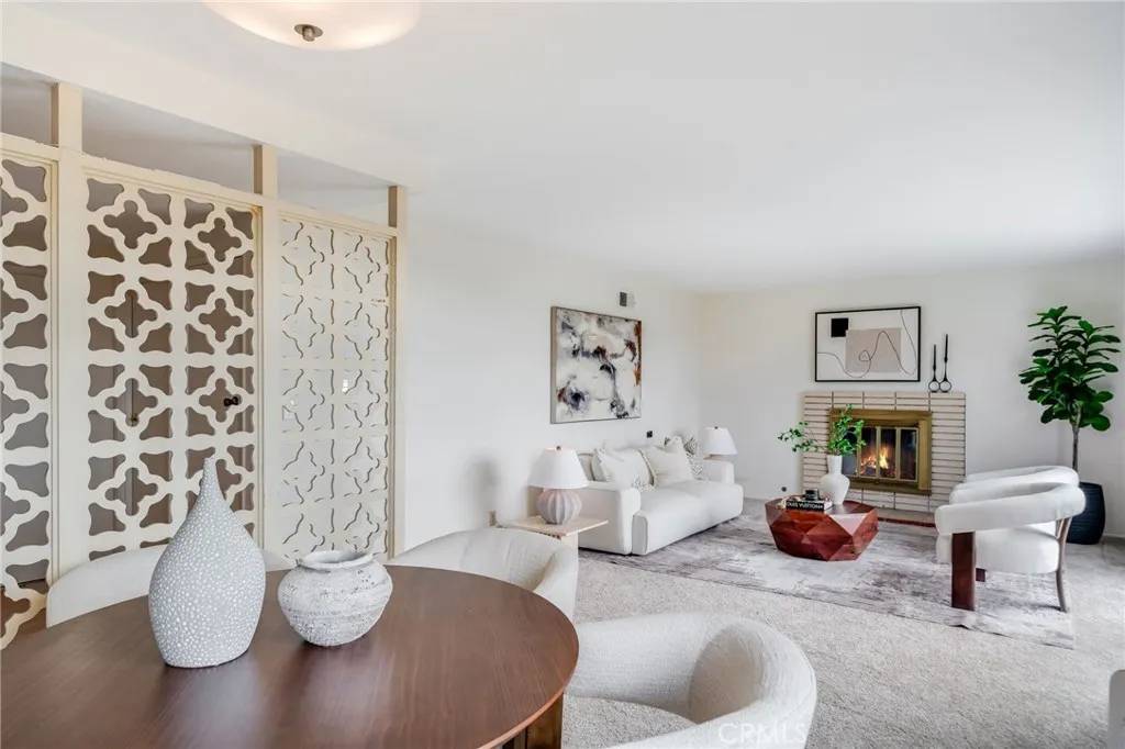 Laguna Beach, CA 92651,3019 Cresta Way