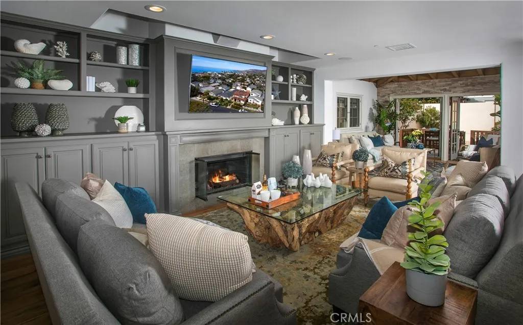 Laguna Beach, CA 92651,480 Cress Street