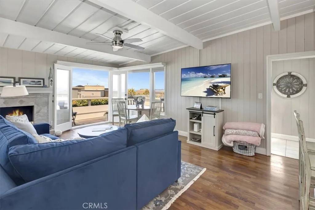 Laguna Beach, CA 92651,31674 Seacove Drive