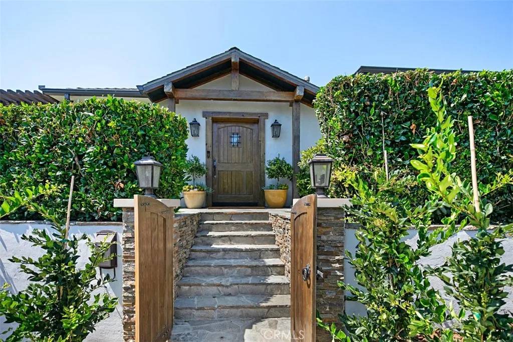 Laguna Beach, CA 92651,228 Ledroit Street