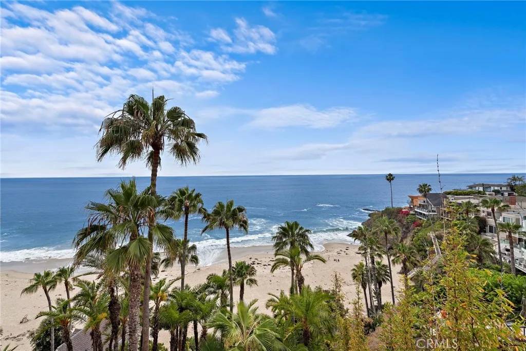 Laguna Beach, CA 92651,31925 S COAST Highway