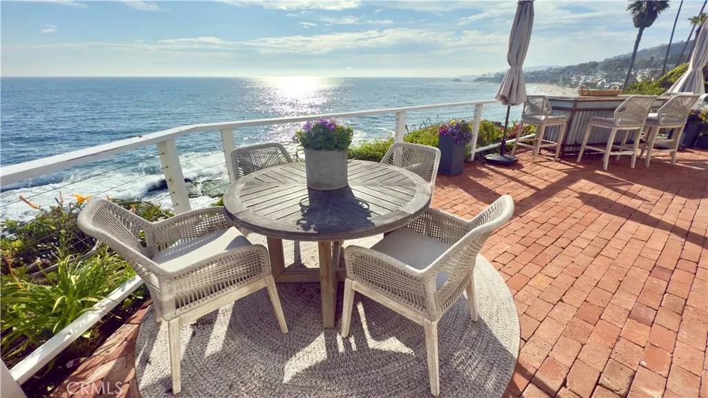 Laguna Beach, CA 92651,7 Camel Point Drive