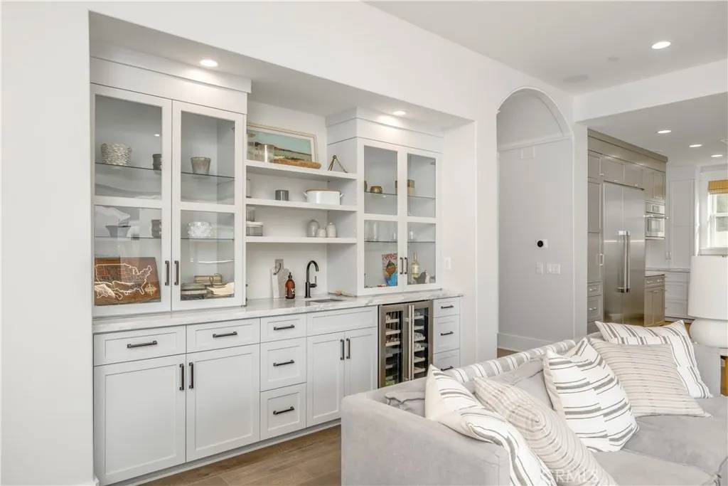 Rossmoor, CA 90720,11385 Baskerville Road