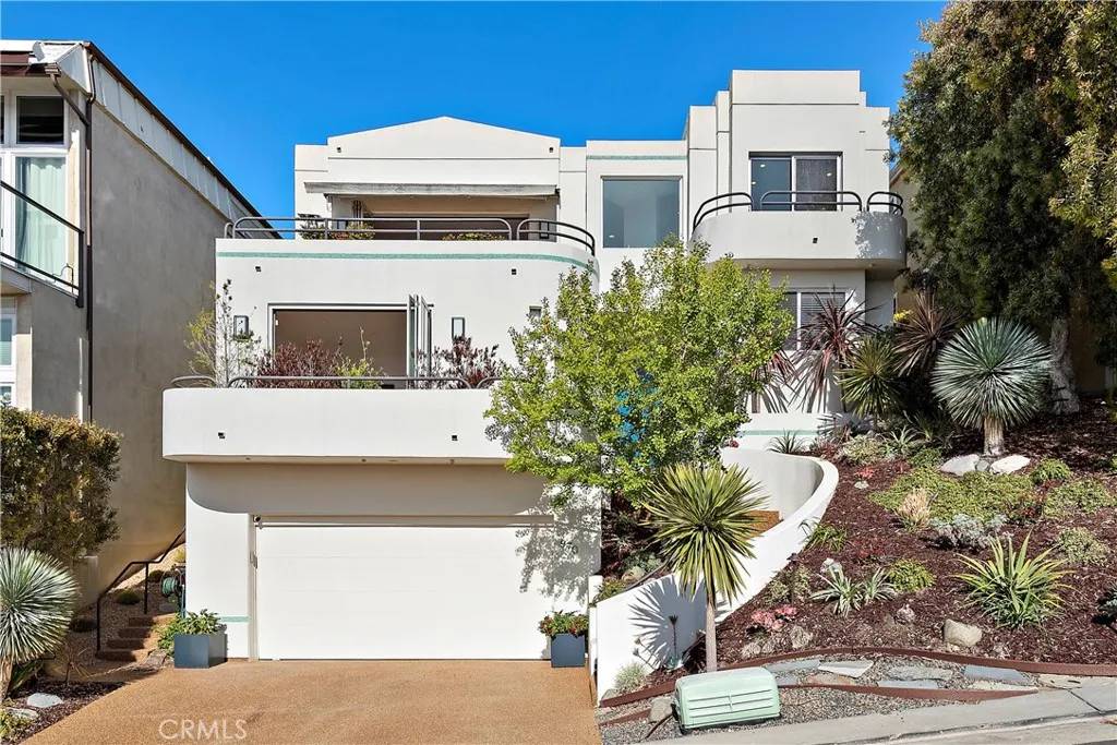 Laguna Beach, CA 92651,970 Quivera Street