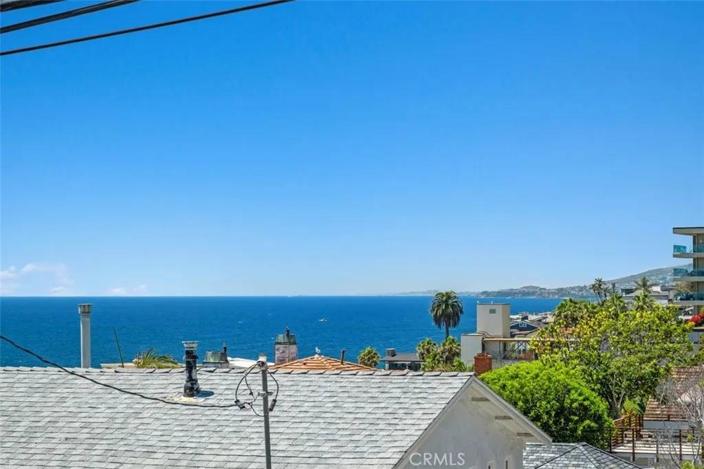 Laguna Beach, CA 92651,31868 Circle Drive