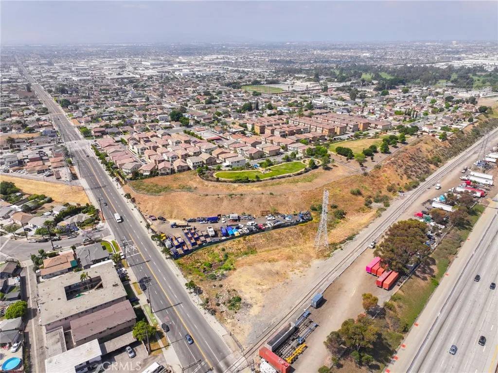 Los Angeles, CA 90044,0 S Normandie