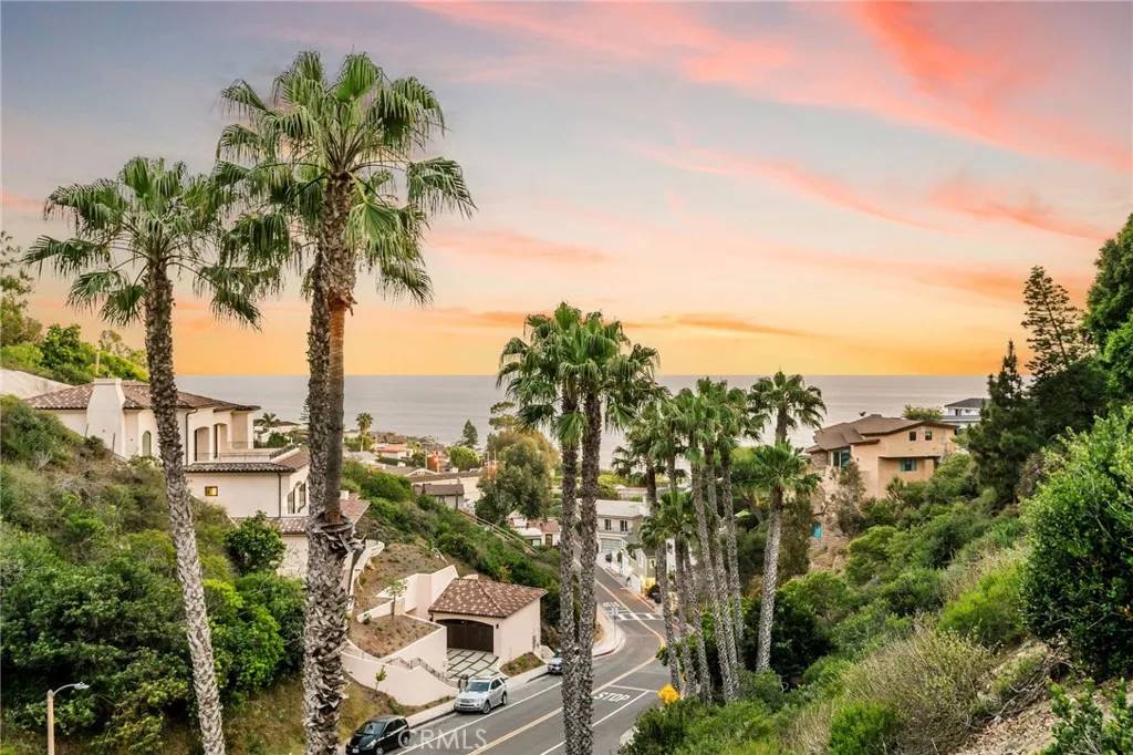 Laguna Beach, CA 92651,426 Nyes Place