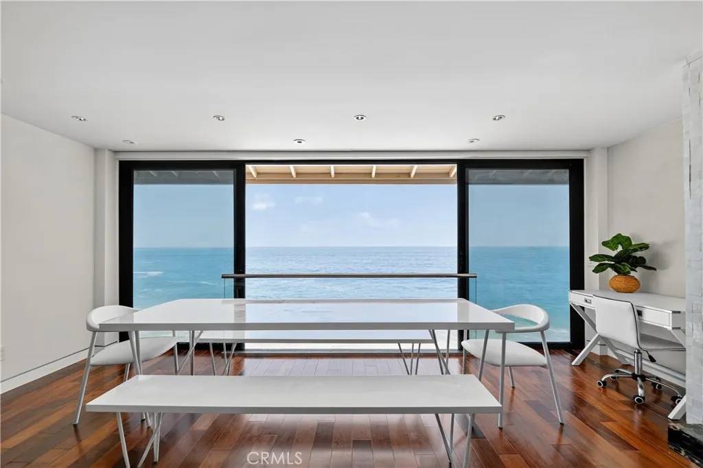 Laguna Beach, CA 92651,102 Blue Lagoon