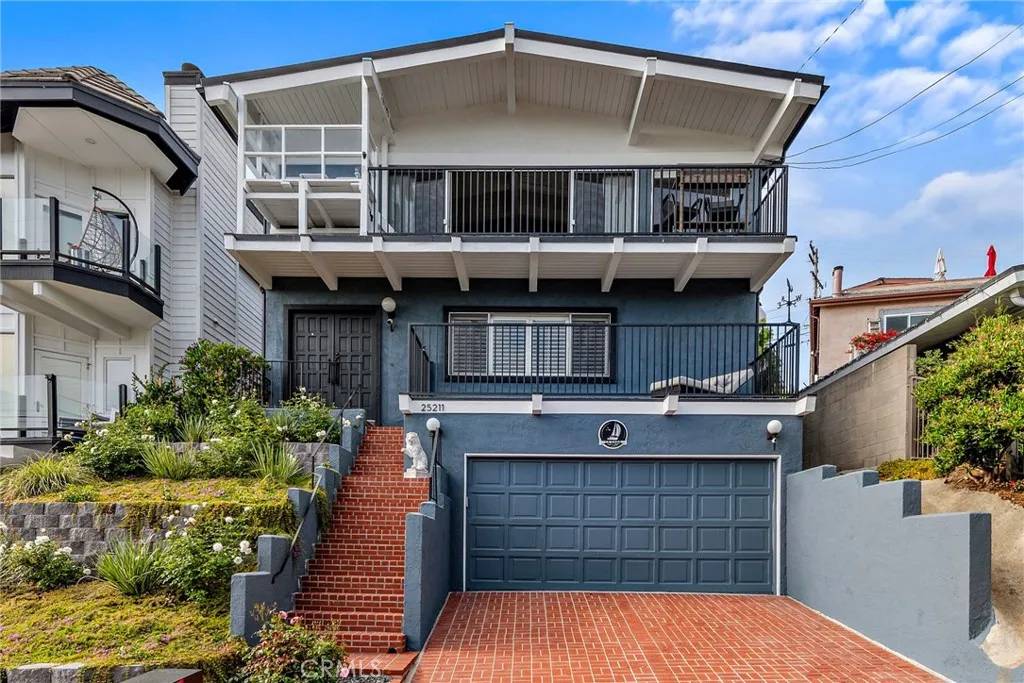 Dana Point, CA 92629,25211 La Cresta Drive