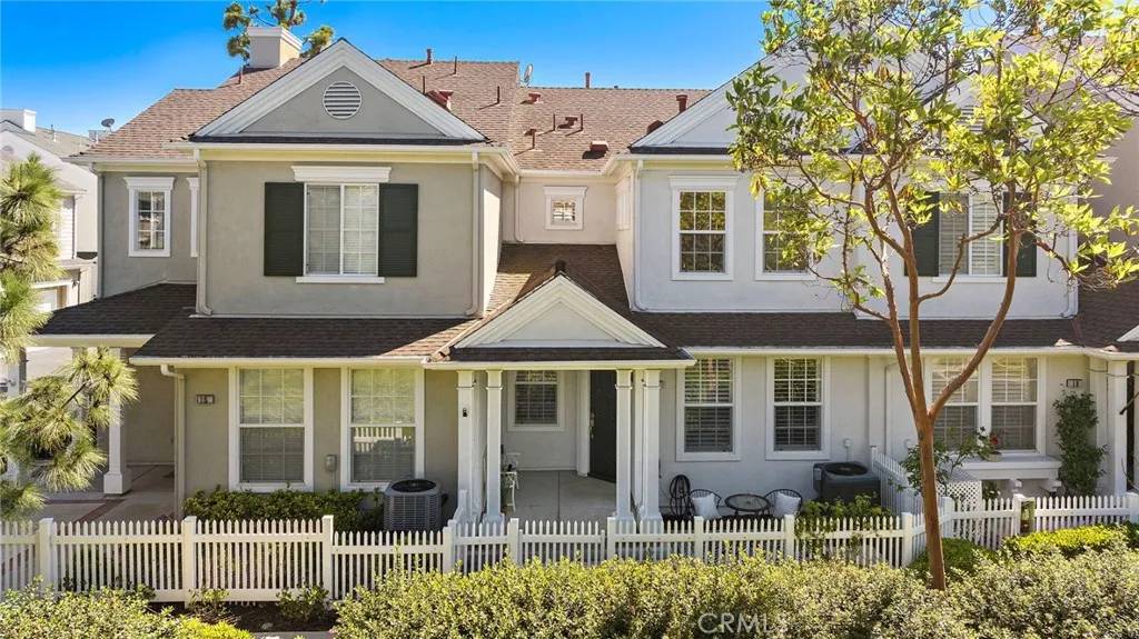 Ladera Ranch, CA 92694,17 Strawflower Street