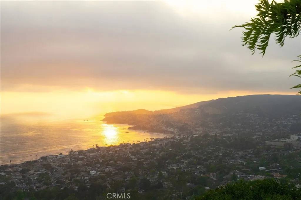 Laguna Beach, CA 92651,1029 Baja Street