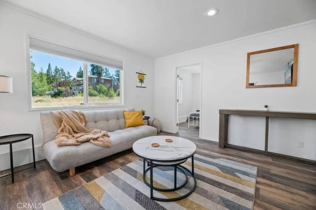 Big Bear Lake, CA 92315,560 Edgemoor #1