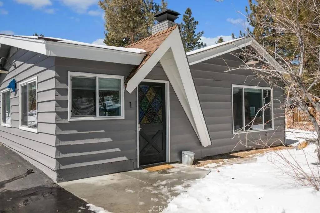 Big Bear Lake, CA 92315,560 Edgemoor #1