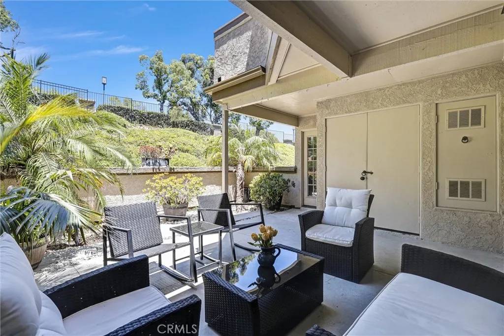 Laguna Niguel, CA 92677,28191 Sorrento #111