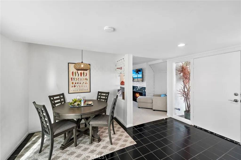 Newport Beach, CA 92663,1707 W Balboa Boulevard #A