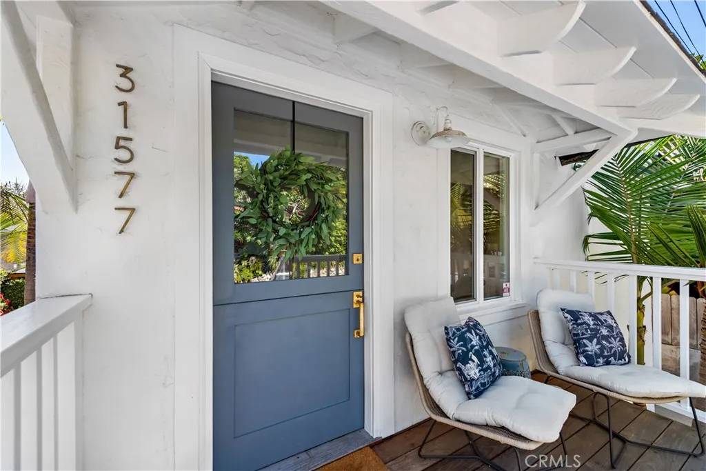Laguna Beach, CA 92651,31577 Santa Rosa Drive