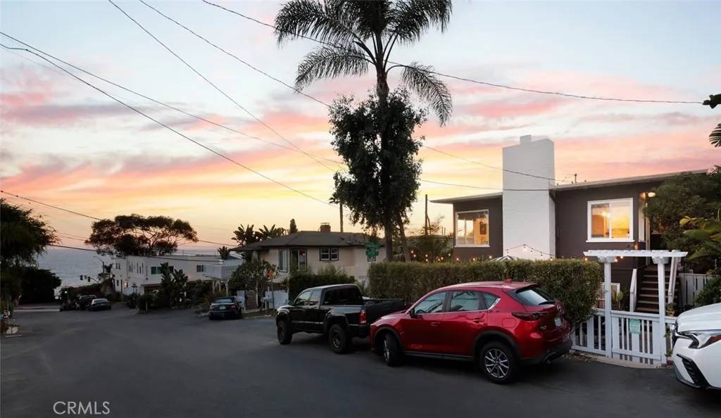 Laguna Beach, CA 92651,31907 9th Avenue