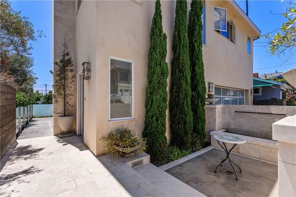 Laguna Beach, CA 92651,31685 3RD Avenue