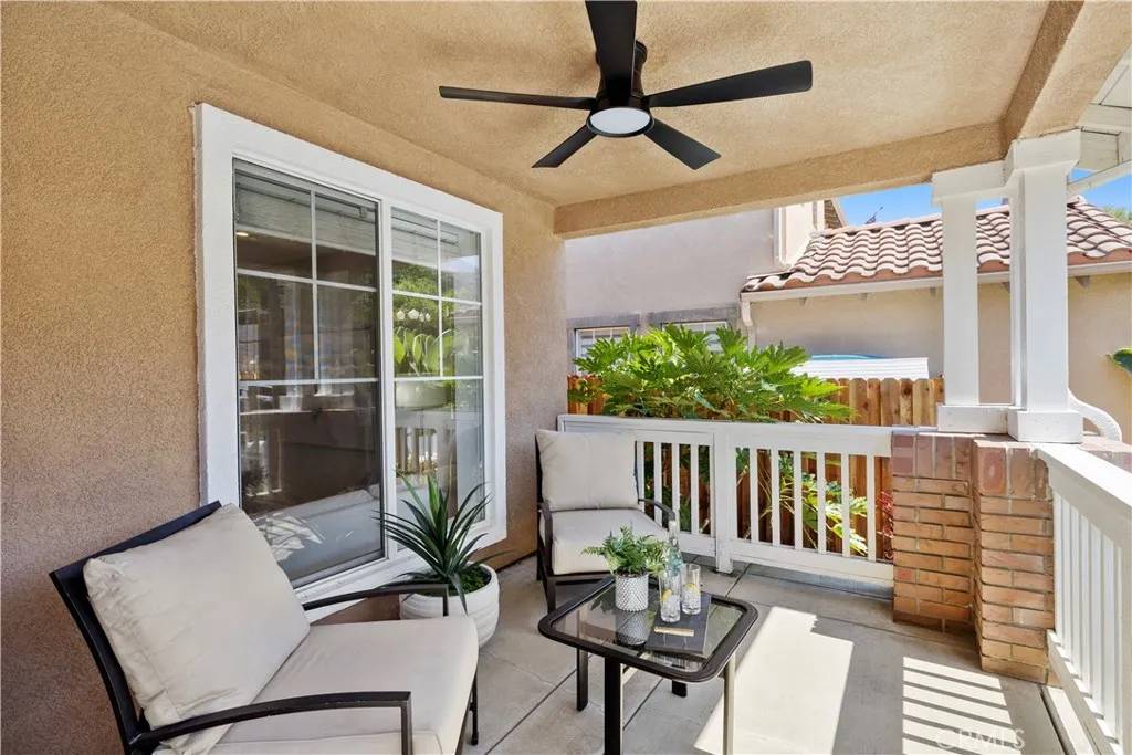 San Clemente, CA 92673,5417 Camino Mojado