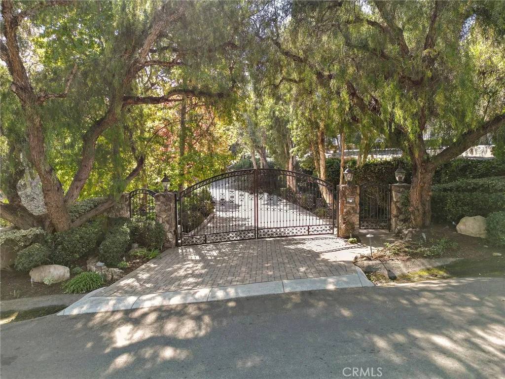 San Juan Capistrano, CA 92675,25602 Paseo De La Paz