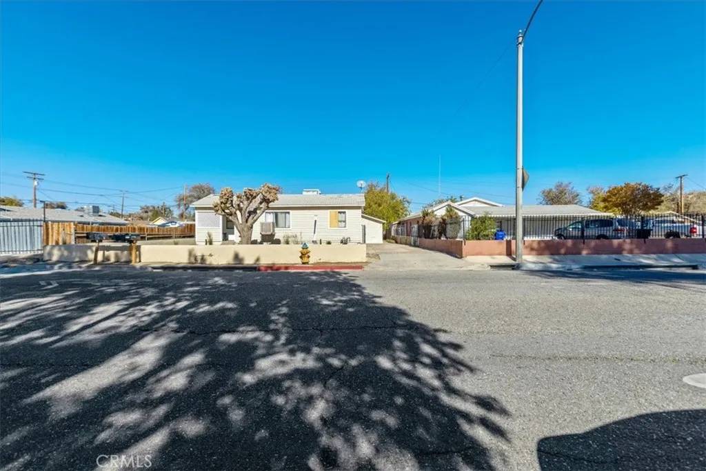 Victorville, CA 92395,16854 Verde Street