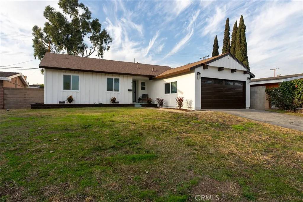 La Puente, CA 91746,915 Feather Avenue
