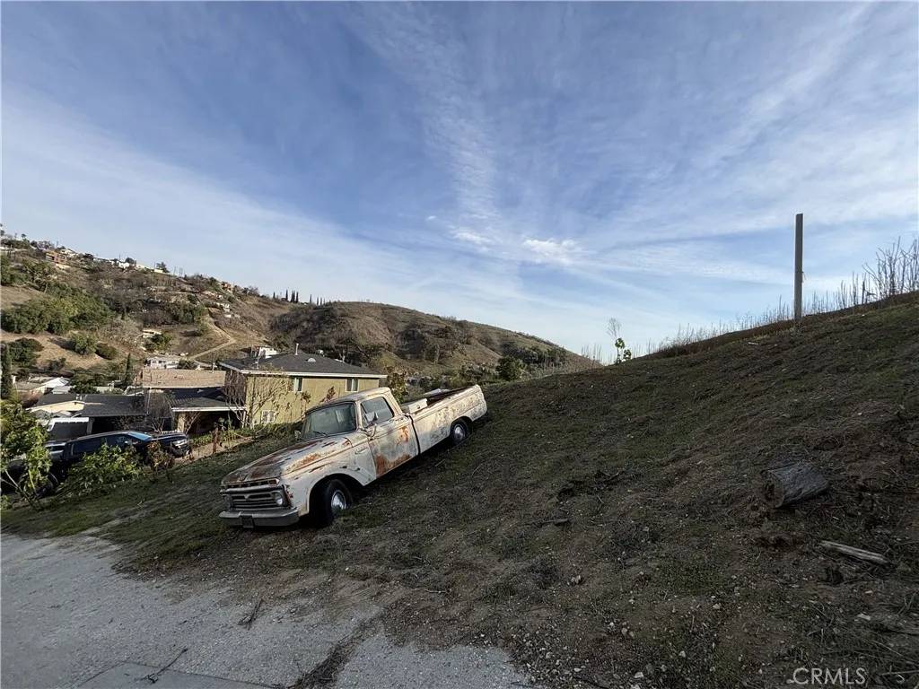 Lincoln Heights, CA 90031,0 Gilling