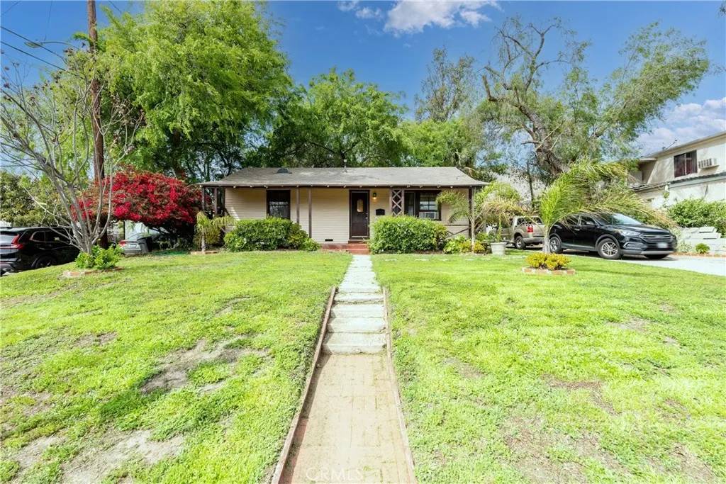Pasadena, CA 91104,1655 E Woodbury Road