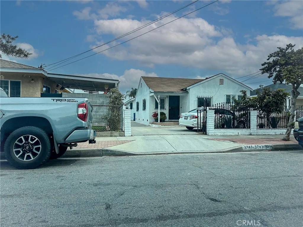 Inglewood, CA 90303,3743 W 112th Street
