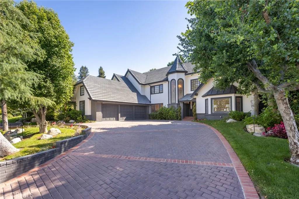 Woodland Hills, CA 91364,4637 Westchester Drive
