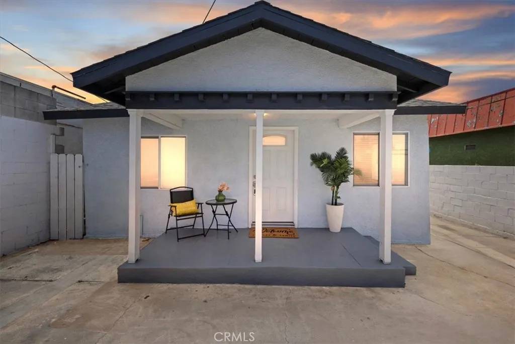 Bell, CA 90201,3900 Florence