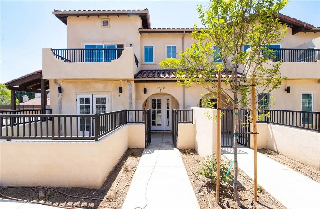 Simi Valley, CA 93063,5518 E Los Angeles Avenue #8