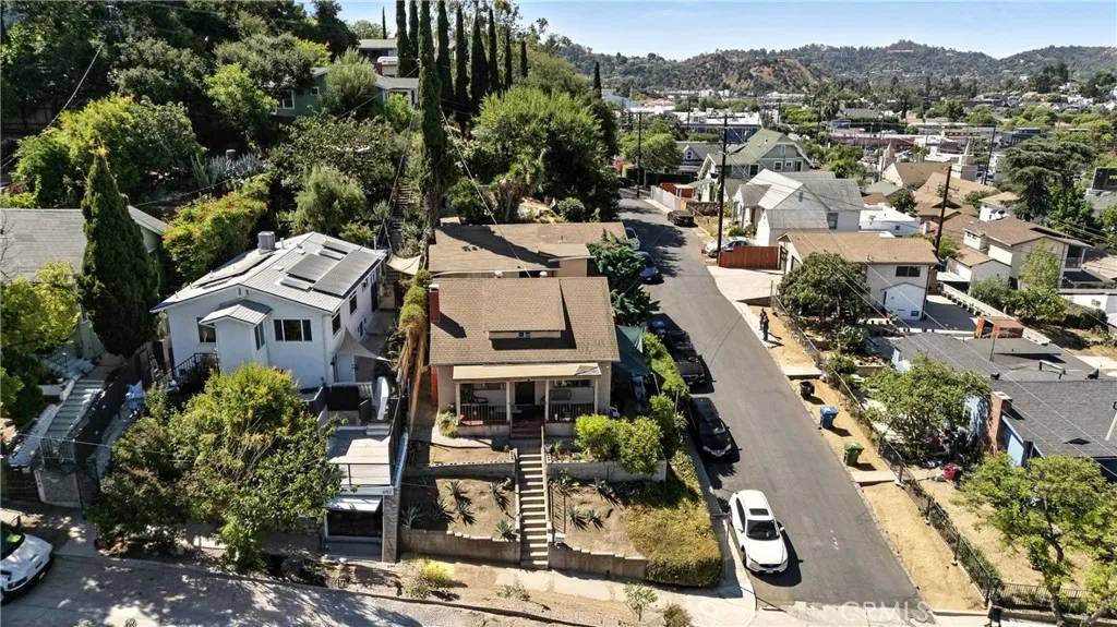 Los Angeles, CA 90042,6178 Roy st