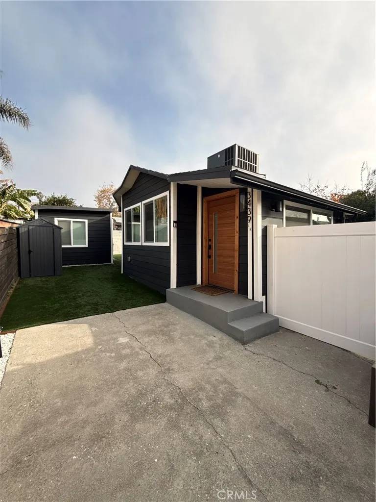 Los Angeles, CA 90026,3439 Plata