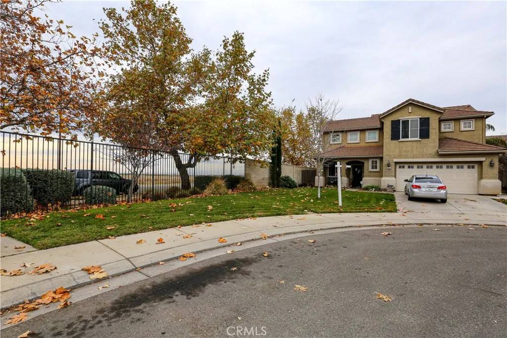 Merced, CA 95341,497 Zinnia Court