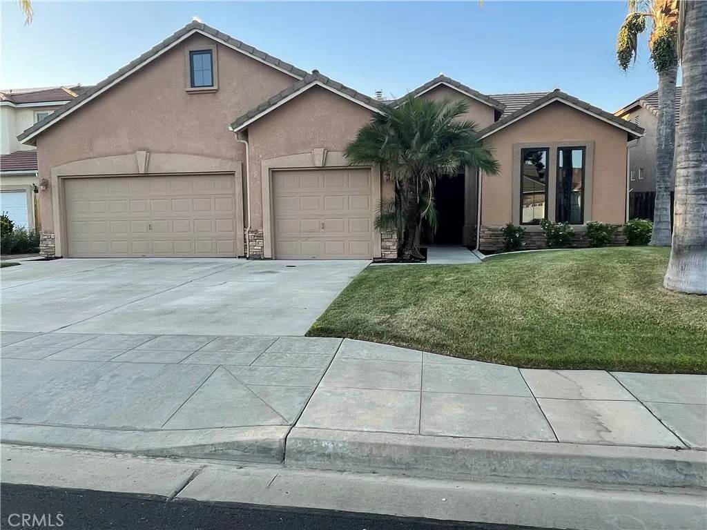 Clovis, CA 93611,2625 Robinwood Avenue