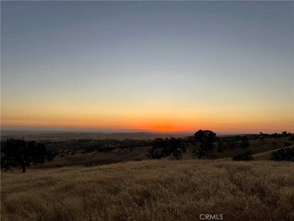 La Grange, CA 95329,9775 Paraiso